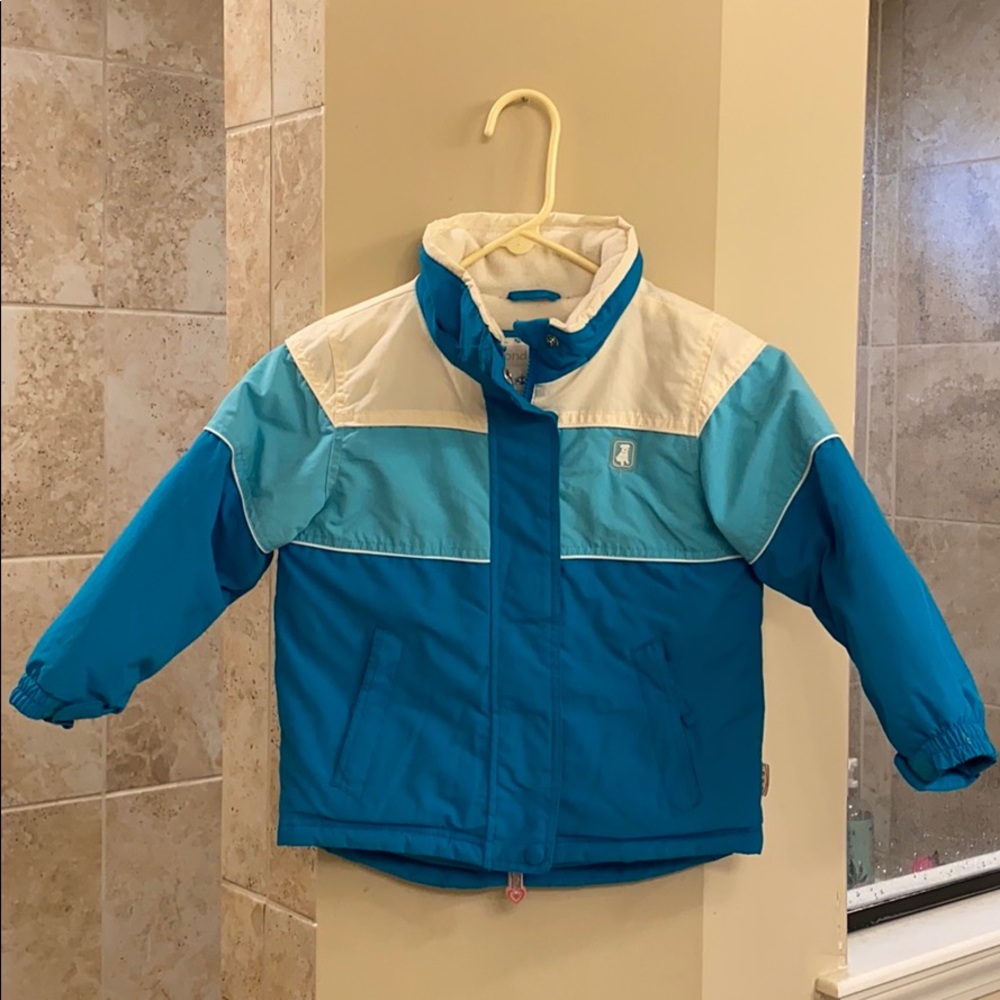 Kids water resistant coat